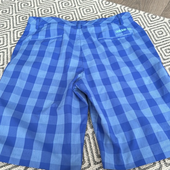 Adidas Men’s Bermuda Golf Shorts Blue Check Logo Size 36 - Picture 2 of 9